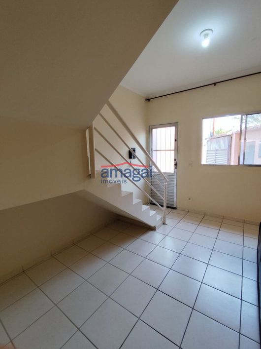 Sobrado de 2 quartos para venda no Jardim Santa Marina