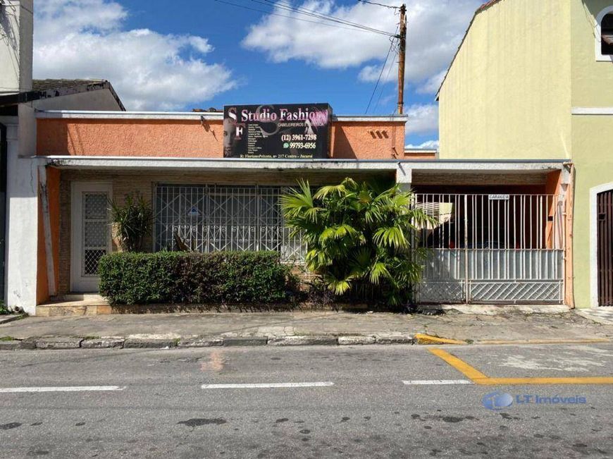 Casa com 2 dormitórios à venda, 264 m² por R$ 700.000,00 - Centro - Jacareí/SP