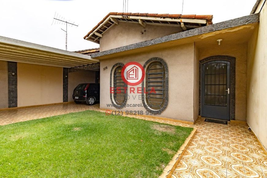 Casa à venda em Jacareí-SP, Jardim das Indústrias: 3 quartos, 1 sala, 2 banheiros, 160,00 m² de área