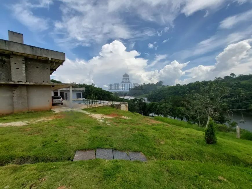 Casa em Condomínio - Residencial Lago Dourado - 5 Suítes - 593,98m².