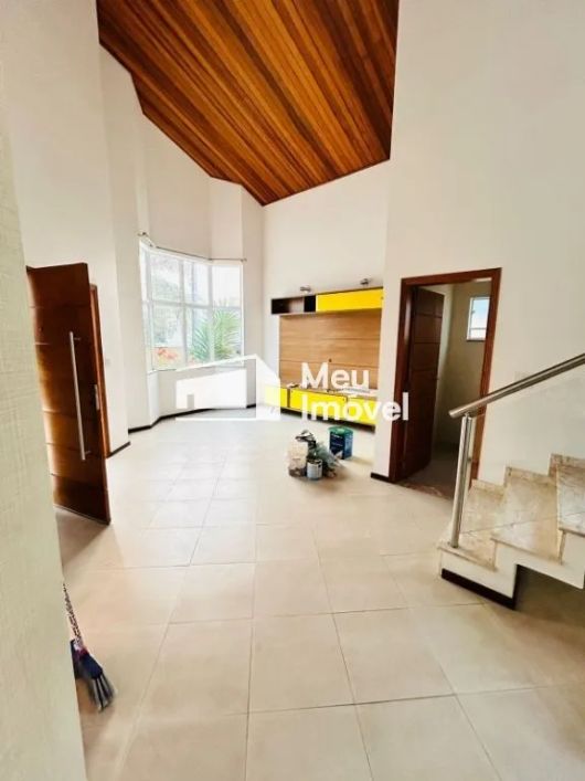 Casa Alto Padrão em Condomínio Residencial Villa Branca 1 - Bairro Villa Branca - Jacareí