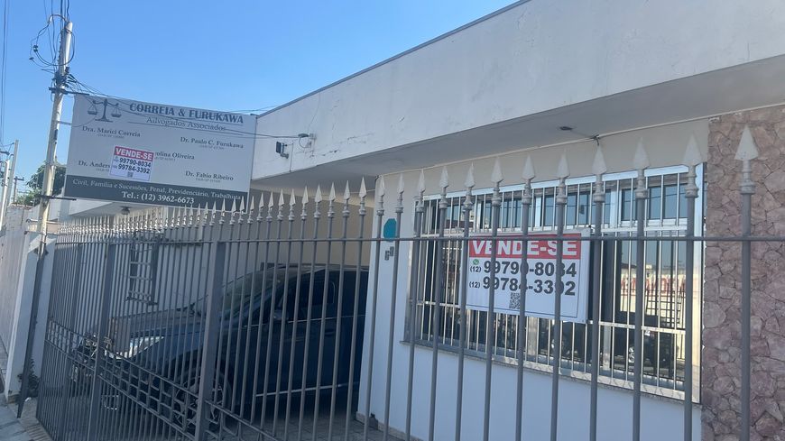 🏢 Casa Comercial ou Residencial - Centro Jacareí