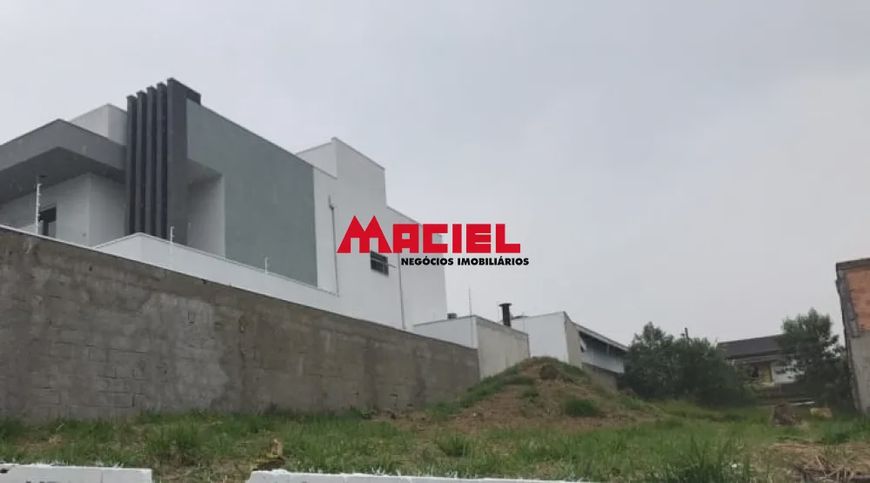 TERRENO PLANO - VILA BRANCA