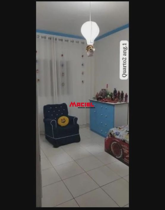 Casa Padrão em Jacareí