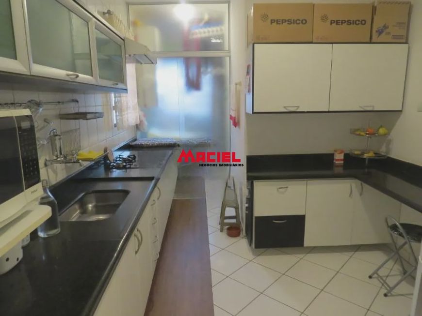 Apartamento Padrão em Jacareí