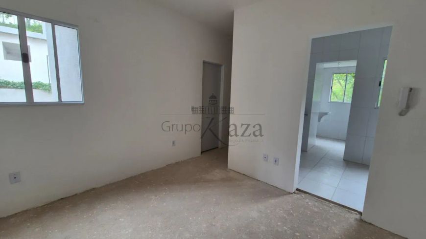 Oportunidade - Apartamento - Conjunto Residencial Condomínio Alvorecer - Novo Amanhecer - 2 Dormitór