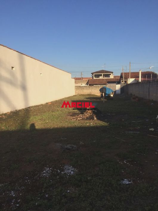 Terreno Residencial em Jacareí