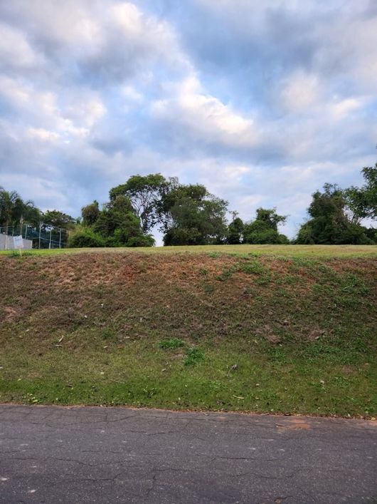 Terreno no Condomínio Mirante do Vale - 1000m²
