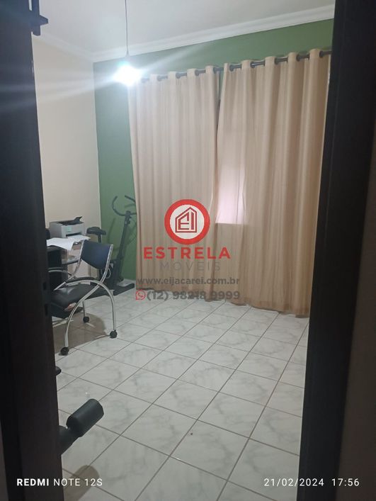 Imperdível oportunidade: Casa à venda em Jacareí-SP, Jardim Califórnia, 4 quartos, 1 suíte, 1 sala,