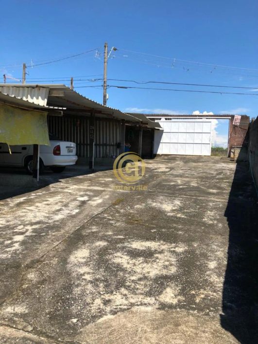 Terreno á venda no Parque Santo Antônio - Jacareí SP