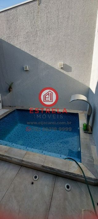 Imperdível oportunidade! Casa à venda em Jacareí-SP, Loteamento Villa Branca: 3 quartos, 1 suíte, 1