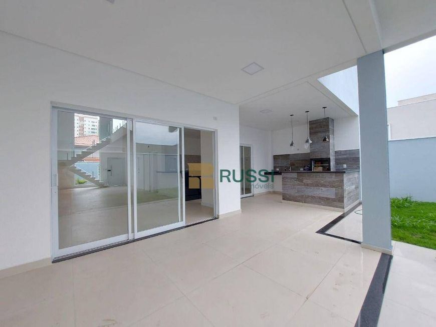 Sobrado com 3 dormitórios à venda, 243 m² por R$ 1.330.000,00 - Vila Branca - Jacareí/SP
