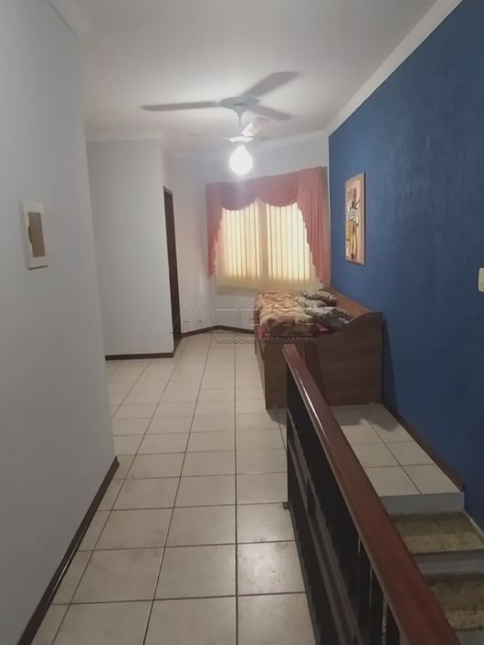 Casa Padrão em Jacarei
