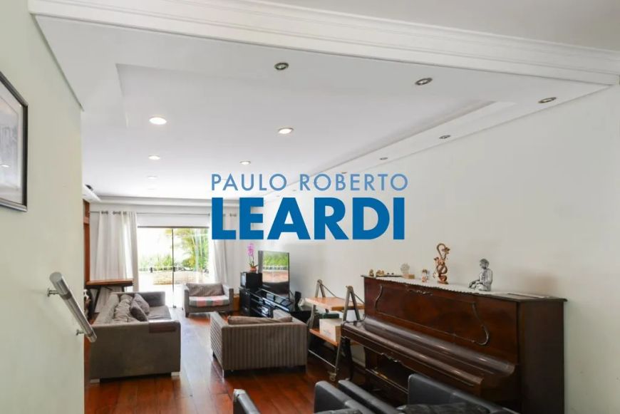 CASA ASSOBRADADA - PLANALTO PAULISTA - SP