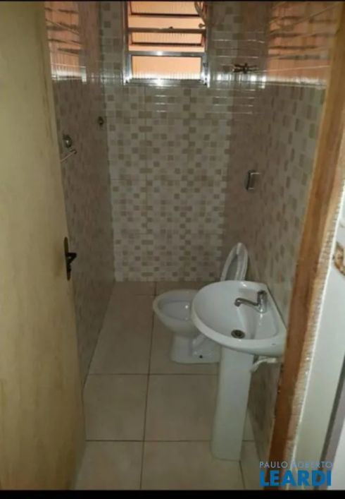 CASA ASSOBRADADA - BUTANTÃ - SP