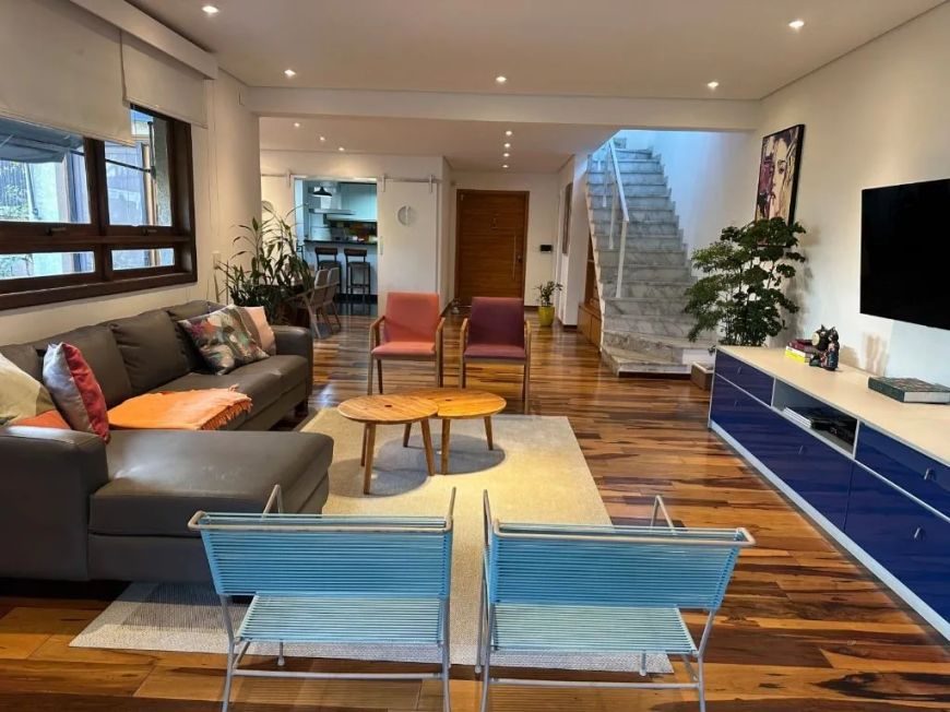Casa com 4 dormitórios à venda, 225 m² - Pacaembu - São Paulo/SP