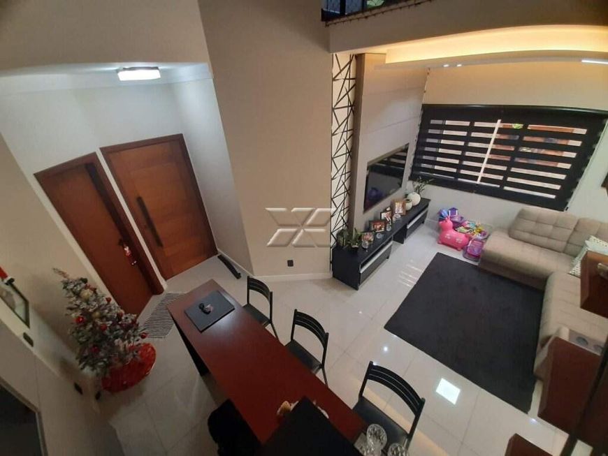 Casa em condomínio à venda com 03 quartos no Cidade Jardim