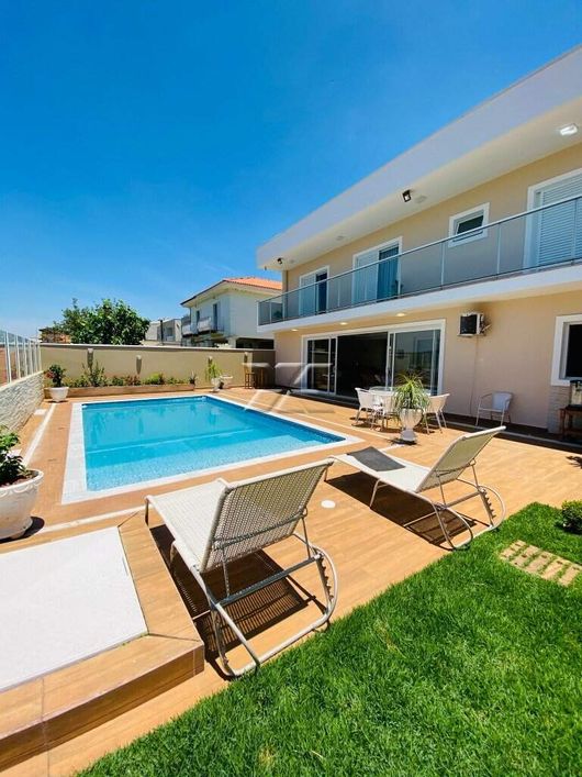 Casa com 4 suítes à venda no Condomínio Residencial Florença