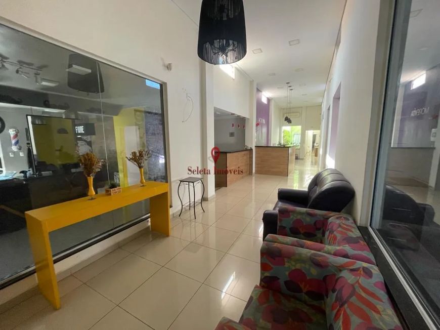 Sala Comercial para Venda em Rio Claro, Jardim Primavera, 3 dormitórios, 3 suítes, 12 banheiros, 7 v