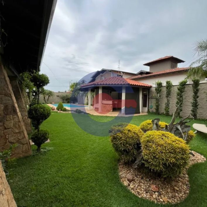 Casa à venda no bairro Jardim Floridiana em Rio Claro