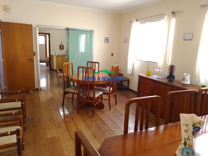 Casa à venda, 4 quartos, 3 suítes, 6 vagas, Santa Cruz - Rio Claro/SP