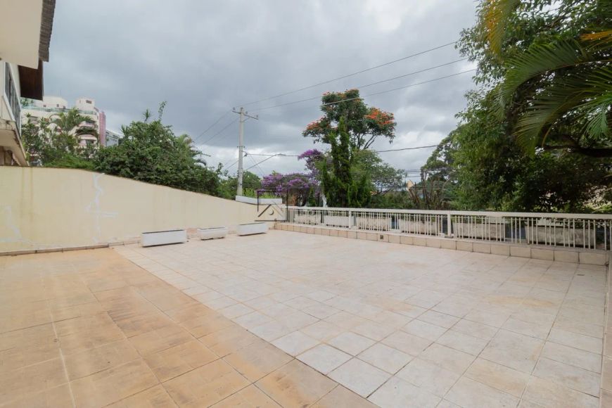 Locação Casa 3 Dormitórios - 300 m² Alto da Lapa