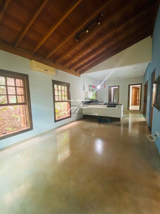 Casa em condomínio à venda com 04 quartos no Cidade Jardim