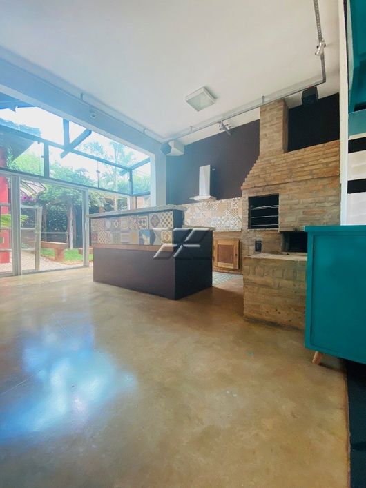 Casa em condomínio à venda com 04 quartos no Cidade Jardim