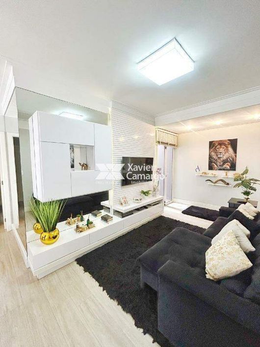 Casa em condomínio à venda com 02 quartos no Club Home