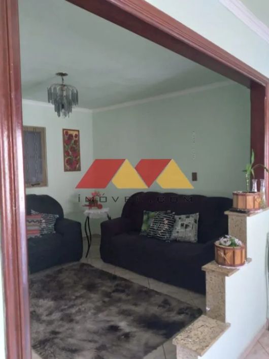 CASA RESIDENCIAL COM EDICULA, 200M² - JARDIM ARCO IRIS, RIO CLARO/SP
