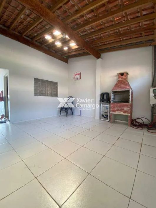 Casa à venda com 02 quartos no Jardim Novo I