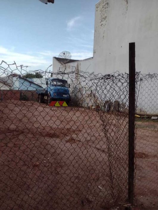 Venda de Terreno / Padrão na cidade de Rio Claro
