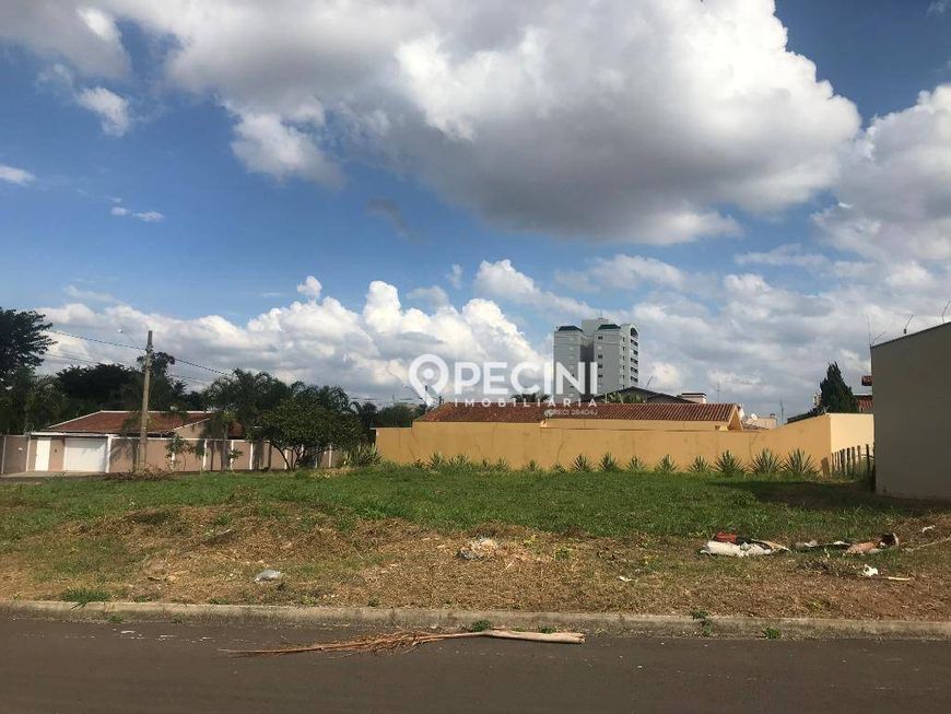 Terreno à venda em Rio Claro, Jardim São Paulo