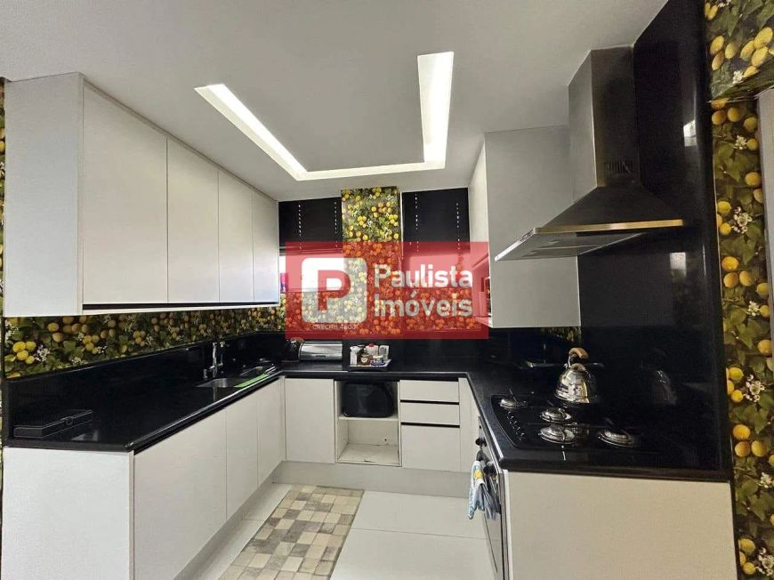 VENDO COBERTURA PENTHOUSE, 3 salas, 2 suítes, lavabo, amplo terraço coberto, 1 vaga.