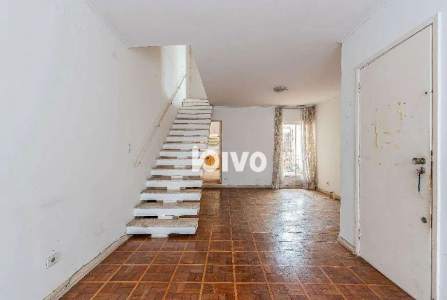 Sobrado com 3 quartos (1 suíte ), quintal, 3 vagas, à venda, 130 m² por R$ 1.175.000,00 - Mirandópol