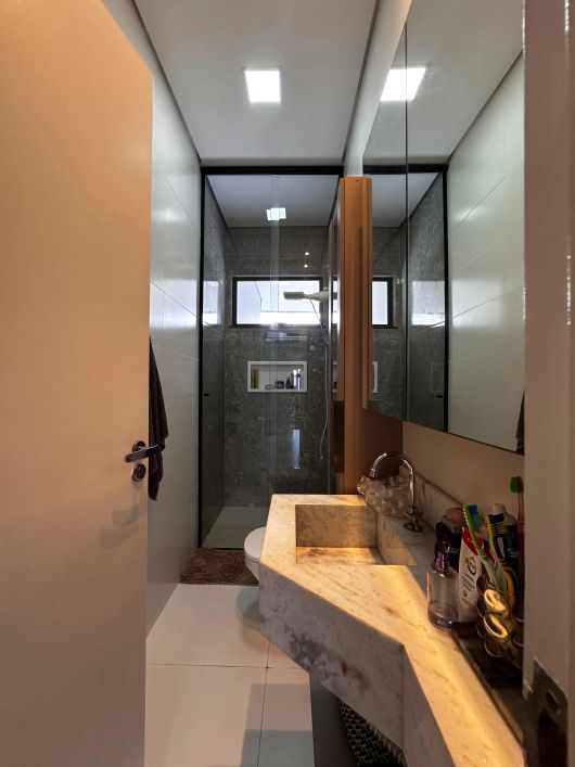 🏡 Vem conhecer essa belíssima casa no Condomínio Passaredo!