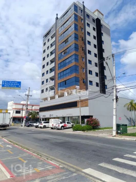 Apartamento à venda Rua Edeling Schutz, Centro - Palhoça