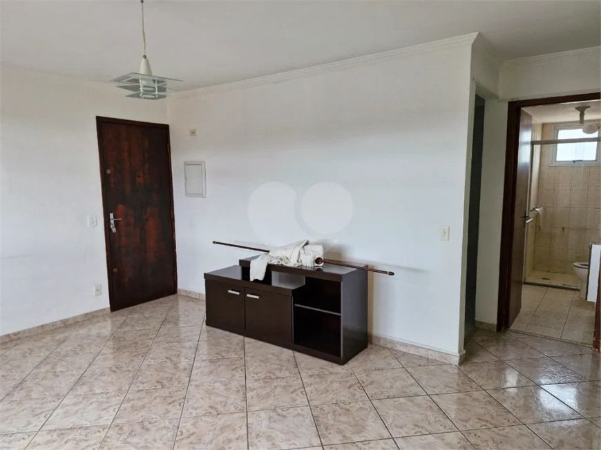 Apartamento com 2 quartos à venda em Vila Nivi - SP