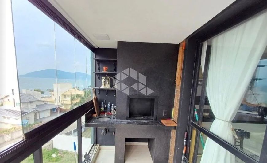 Apartamento com 3 quartos/dormitórios no bairro Praia de Fora, em Palhoça- SC