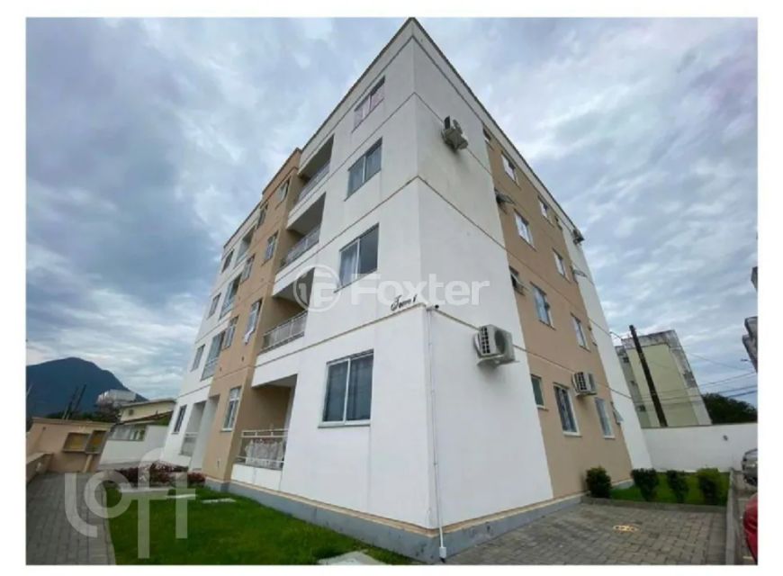 Apartamento à venda Rua Lupércio Domingos Espíndola, Barra do Aririú - Palhoça