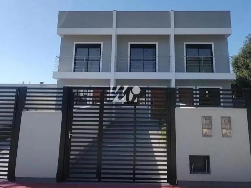 Sobrado Geminado de 2 Dormitórios com 2 Suites