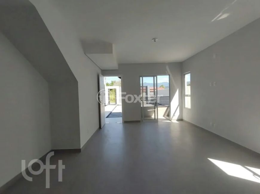 Apartamento à venda Rua Andira, Praia do Sonho (Ens Brito) - Palhoça