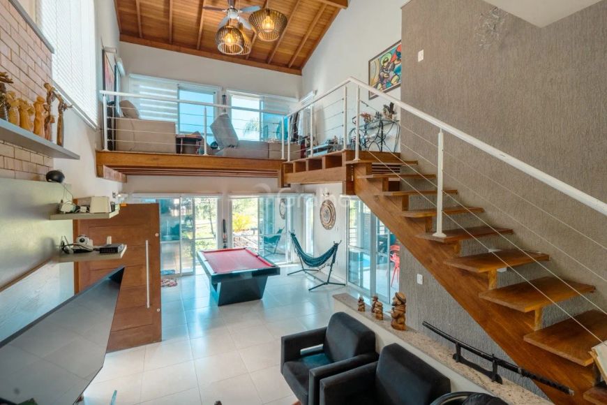 Casa Residencial com 248,64 m² de 3 quartos sendo 3 suítes na Pedra Branca
