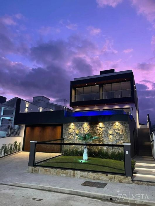 Casa de Alto Padrão Pedra Branca - Palhoça