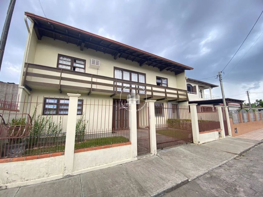 Casa 3 Quartos 200m² - Ponte do Imaruim