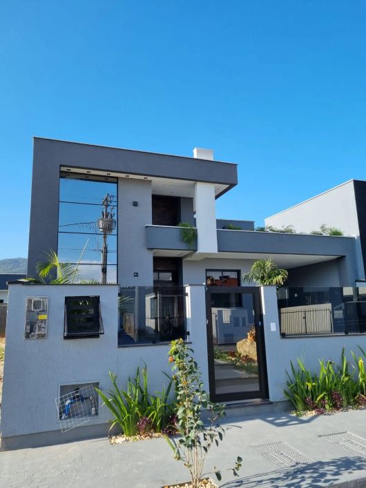Linda Casa Em Palhoça