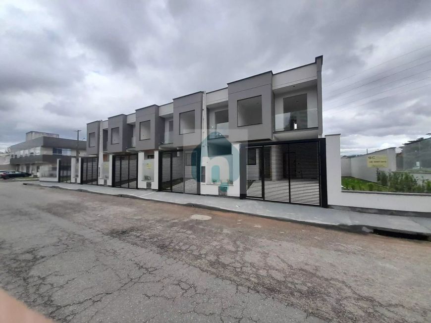 03 dormitórios, sendo 1 suíte, garagem coberta Passa-Vinte, Palhoça/SC - CA182-65
