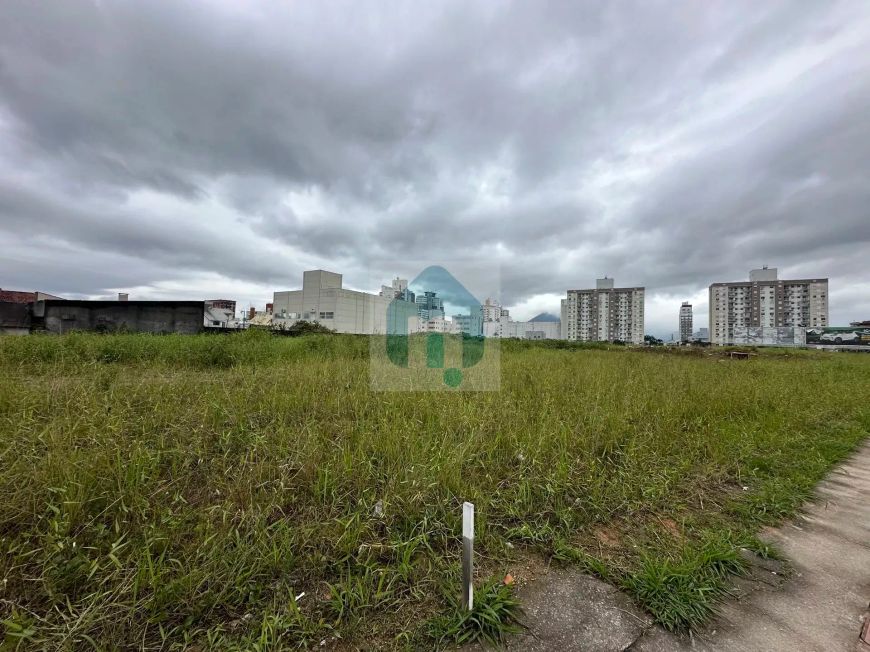 Terreno a venda 1.050,11M² ,Av. das Torres Pagani Palhoça SC - TE333-742