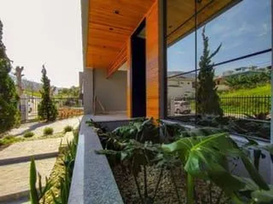 Casa para Venda em Palhoça, Pedra Branca, 3 dormitórios, 1 suíte, 3 banheiros, 2 vagas