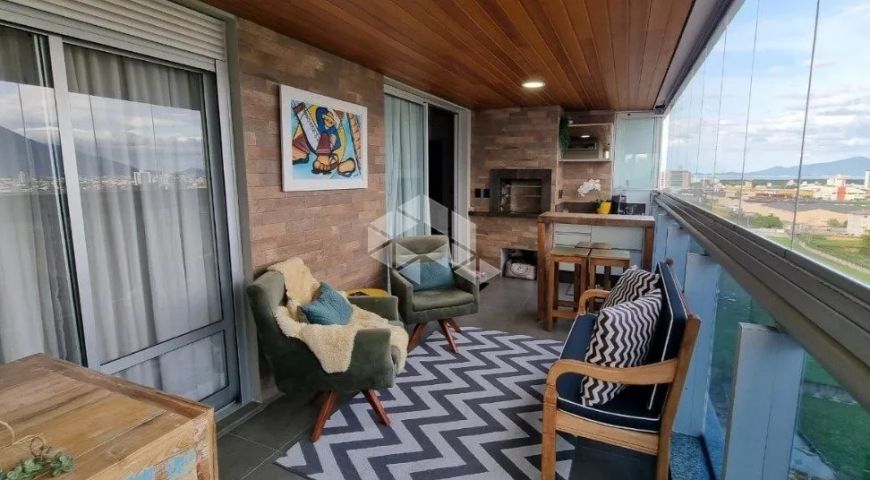 APARTAMENTO COM 3 QUARTOS COM SACADA NO PAGANI - PALHOÇA/SC